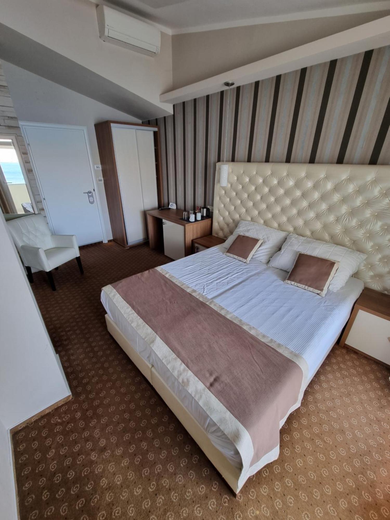 Rooms Nadia Stara Baška Rom bilde